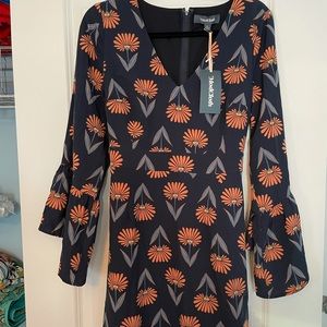 Modcloth adorable bell sleeve dress NWT LARGE